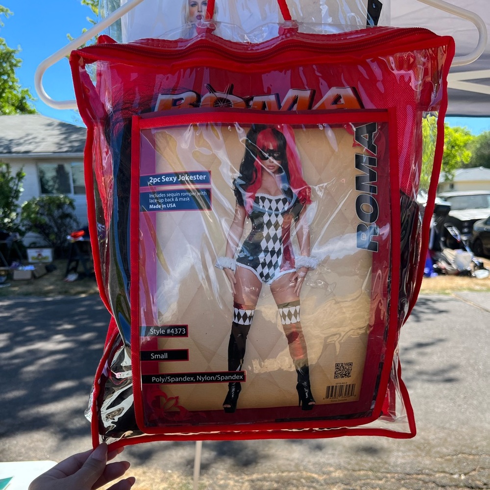 Harley Quinn Halloween costume size small.